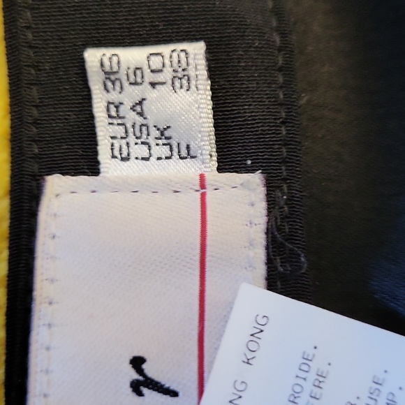 Tuxedo Style Tailored Suit 4/6 - Picture 10 of 11